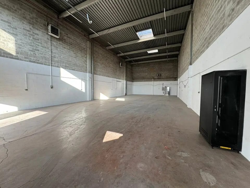 Flex in Lognes for lease Interior Photo- Image 1 of 9