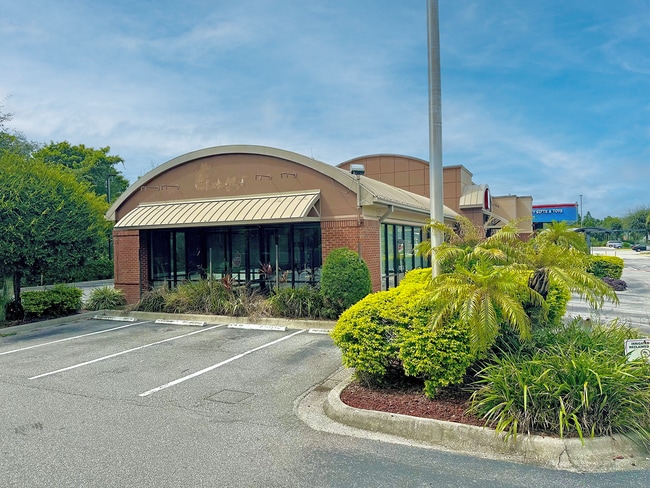 More details for 13448 S Apopka Vineland Rd, Orlando, FL - Retail for Sale