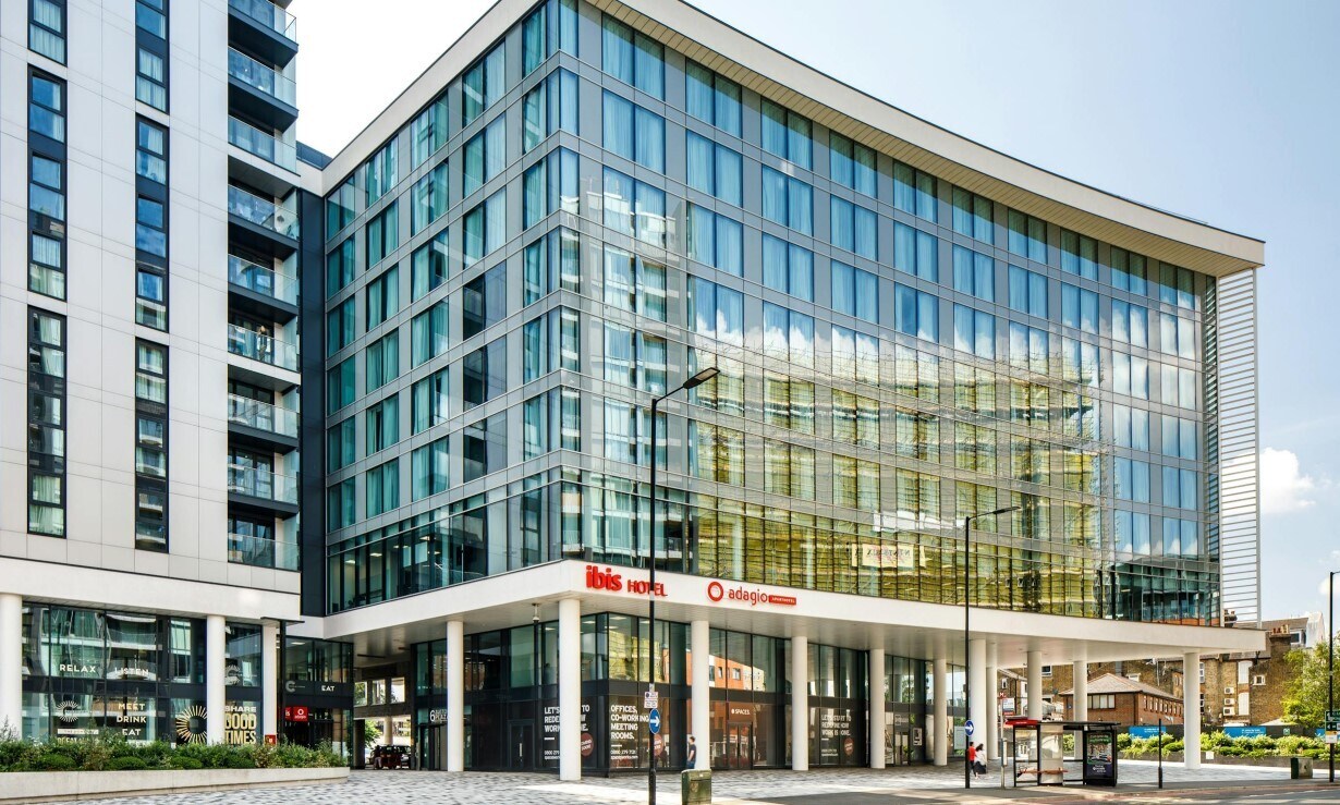 10 Sutton Court Rd, Sutton à louer Photo du bâtiment- Image 1 de 6