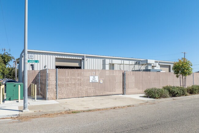 Plus de détails pour 301 E Laurel Ave, Lompoc, CA - Industriel à vendre