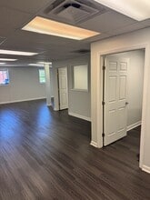 1702 Robert W Kirkwood Hwy, Wilmington, DE à louer Photo intérieure- Image 2 de 6