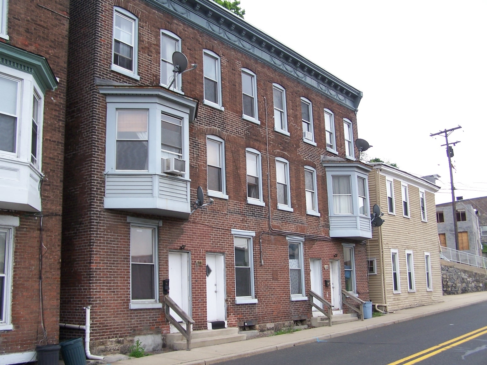 12-16 N Main St, Phillipsburg, NJ for sale Primary Photo- Image 1 of 1