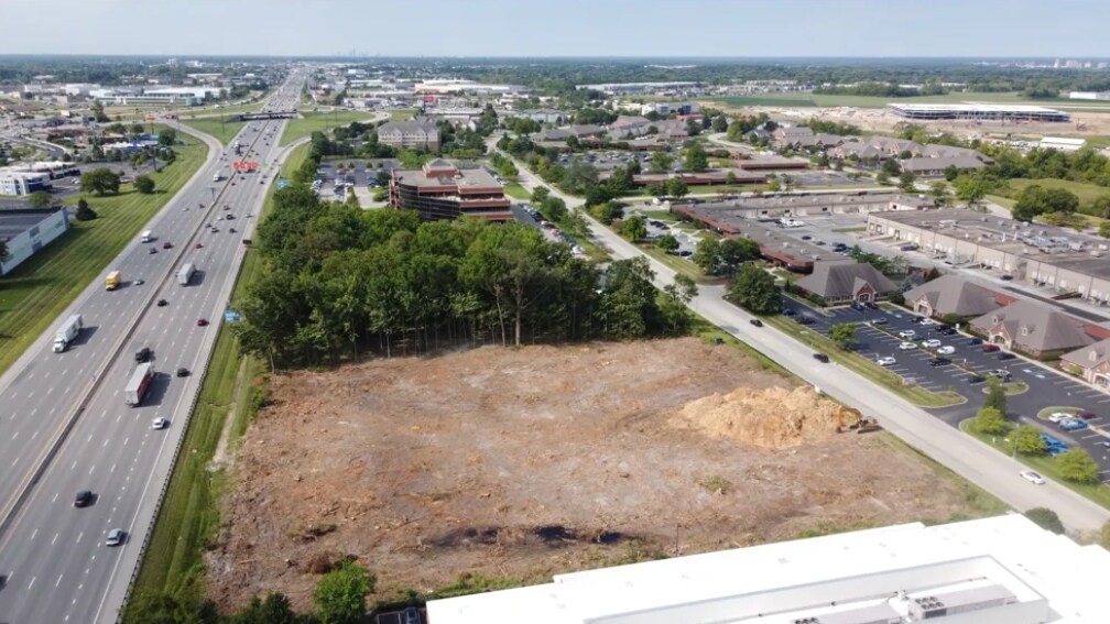 0 Crosspoint, Indianapolis, IN à vendre Photo principale- Image 1 de 6