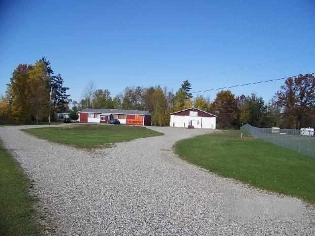 9901 E Madison Rd, Saint Helen, MI à vendre - Photo du b timent - Image 1 de 1