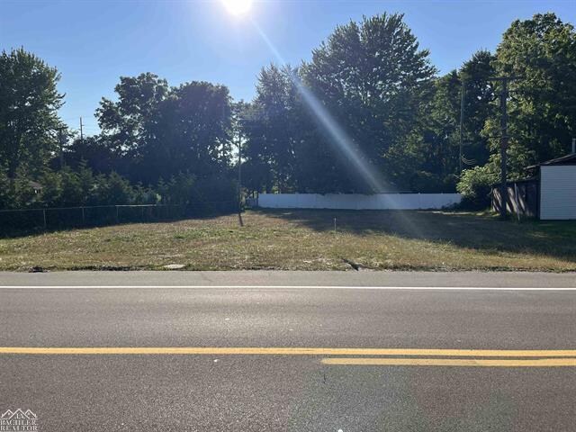 5750 River Rd, East China, MI à vendre - Autre - Image 2 de 2