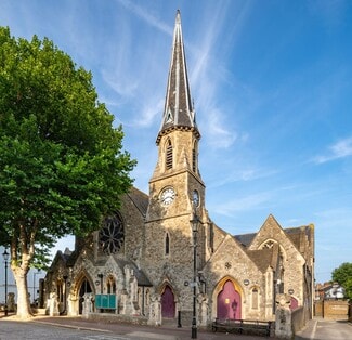 More details for Nelson St, Southend On Sea - Sports & Entertainment for Sale