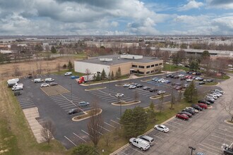 5030 Corporate Exchange Blvd SE, Grand Rapids, MI - AERIAL map view