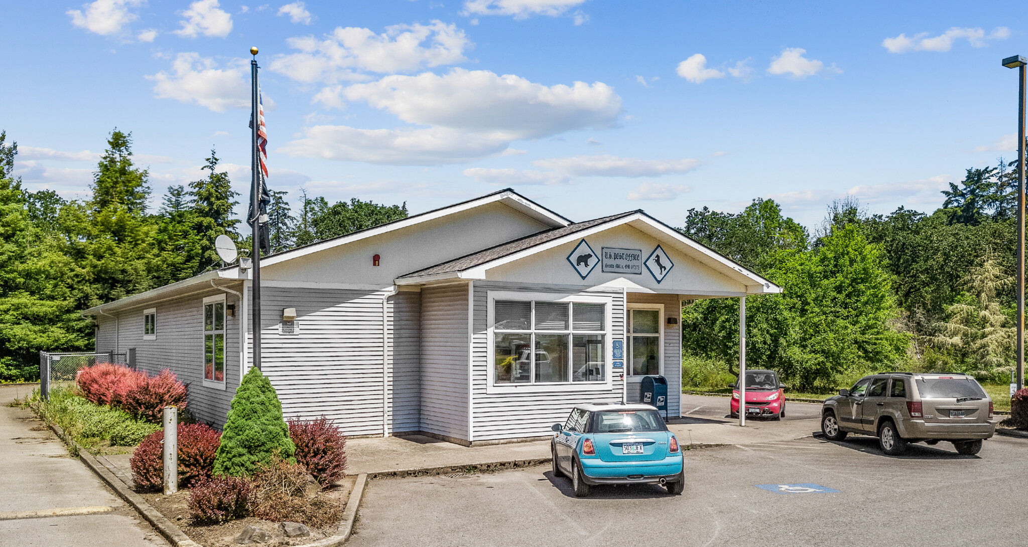 241 3rd St, Scotts Mills, OR à vendre Photo principale- Image 1 de 1