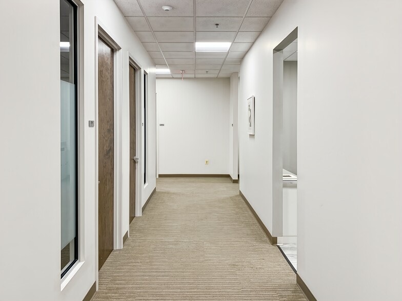 1000 Lafayette Blvd, Bridgeport, CT for lease - Building Photo - Image 2 of 19