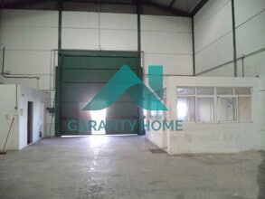 Industriel dans Cáceres, Cáceres à louer Photo intérieure- Image 2 de 4