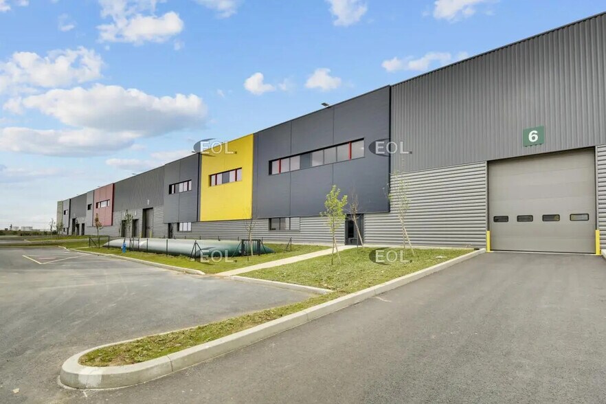 Flex dans Louvres à louer - Photo du bâtiment - Image 3 de 9