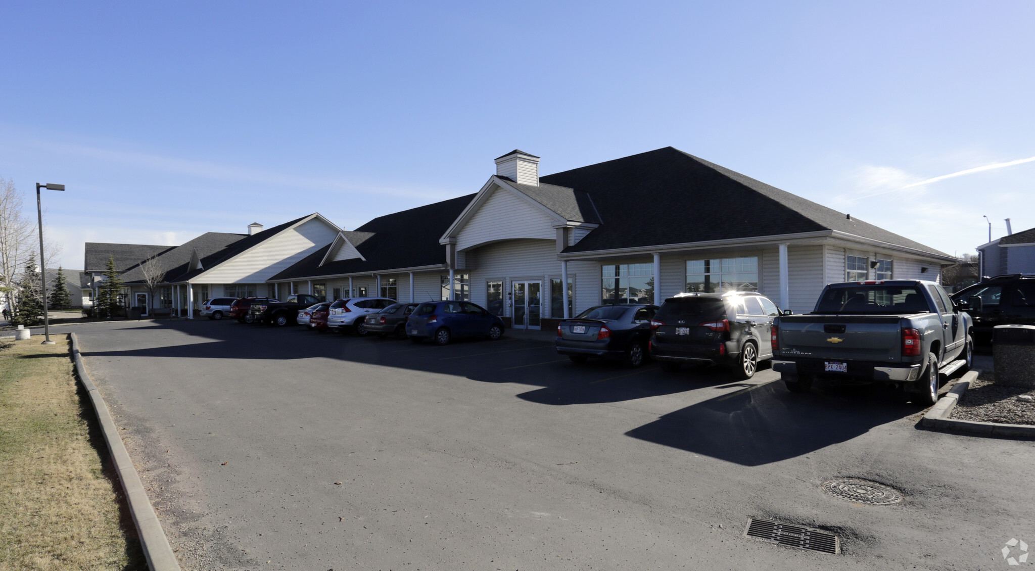 217 Centre Ave SW, Airdrie, AB for sale Building Photo- Image 1 of 1