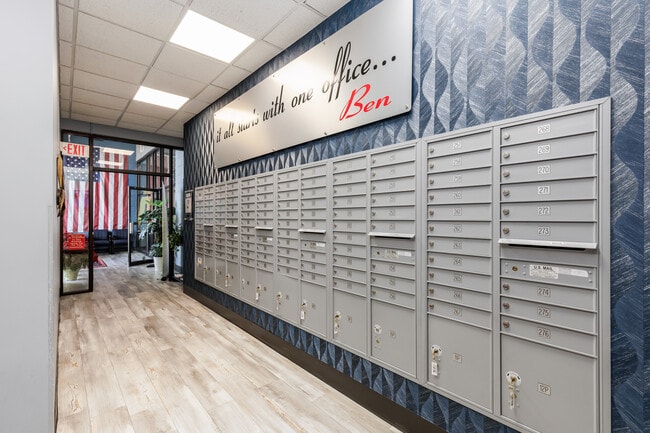 Plus de détails pour 900 Granby St, Norfolk, VA - Coworking à louer