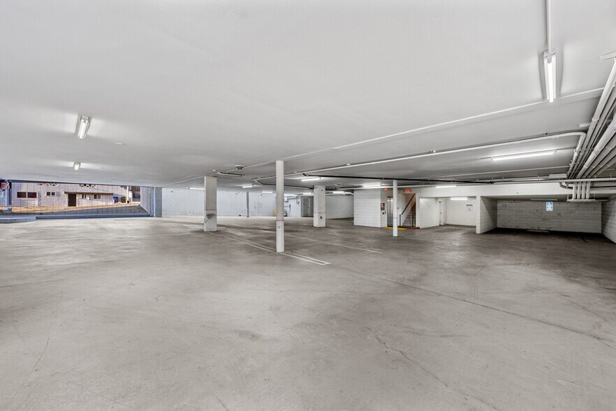 909 W Laurel St, San Diego, CA à vendre - Photo intérieure - Image 3 de 10