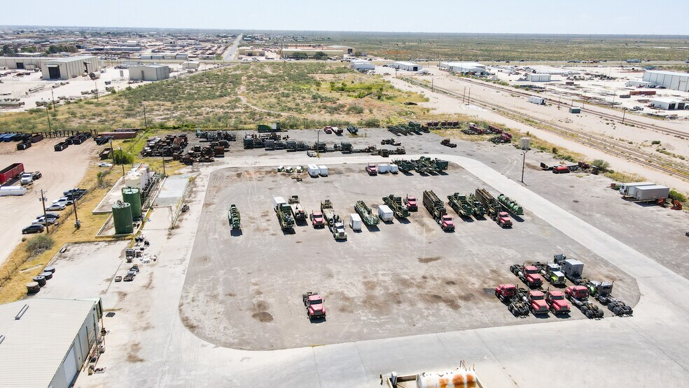 3201 W Murphy St, Odessa, TX à vendre - Photo du bâtiment - Image 3 de 86