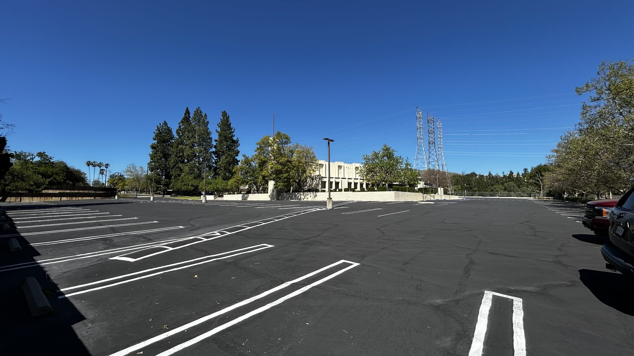 11315 White Oak Ave, Granada Hills, CA for sale Primary Photo- Image 1 of 31