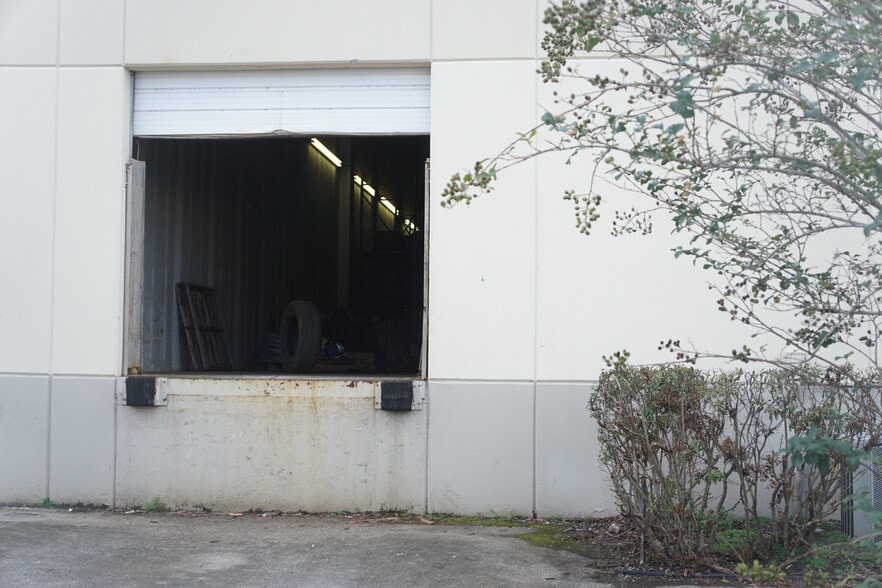 1700 35th St, Orlando, FL for lease - Building Photo - Image 3 of 139