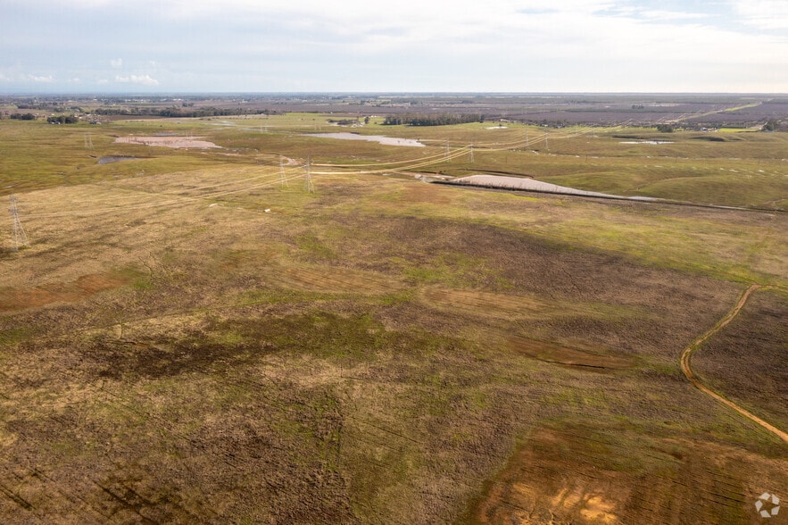 Tehama County Agricultural Portfolio portfolio of 6 properties for sale on LoopNet.ca - Building Photo - Image 3 of 38