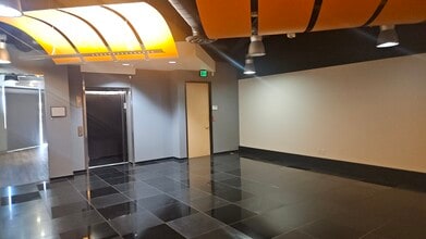 150 S Arroyo Pky, Pasadena, CA for lease Interior Photo- Image 2 of 10