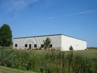 Plus de détails pour 23201 Roemer Rd, Woodburn, IN - Industriel à louer