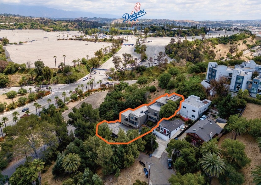 1188 Innes Ave, Los Angeles, CA for sale - Building Photo - Image 1 of 18