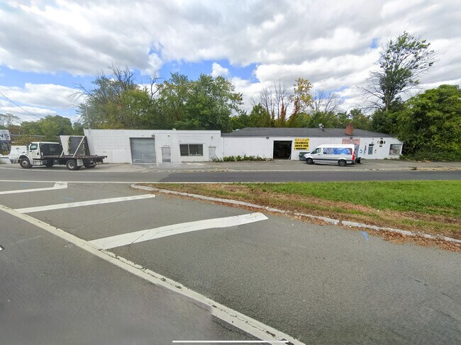 More details for 1050-1052 Valley St, Vauxhall, NJ - Industrial for Lease