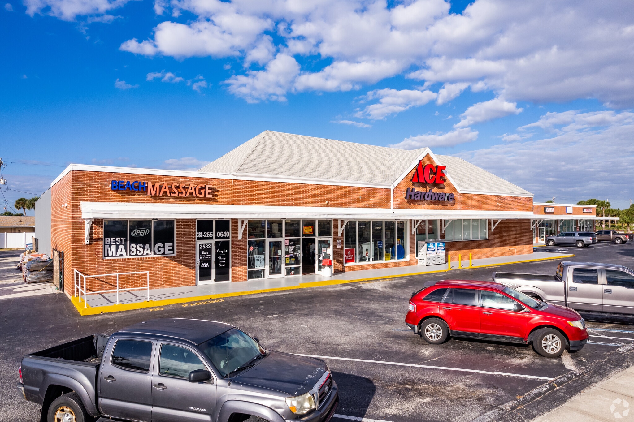 2560-2582 S Atlantic Ave, Daytona Beach, FL for lease Building Photo- Image 1 of 3