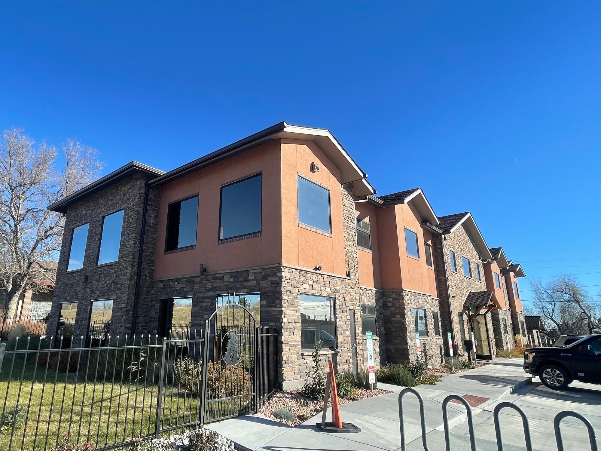 1038 Union Blvd, Lakewood, CO à louer Photo principale- Image 1 de 8