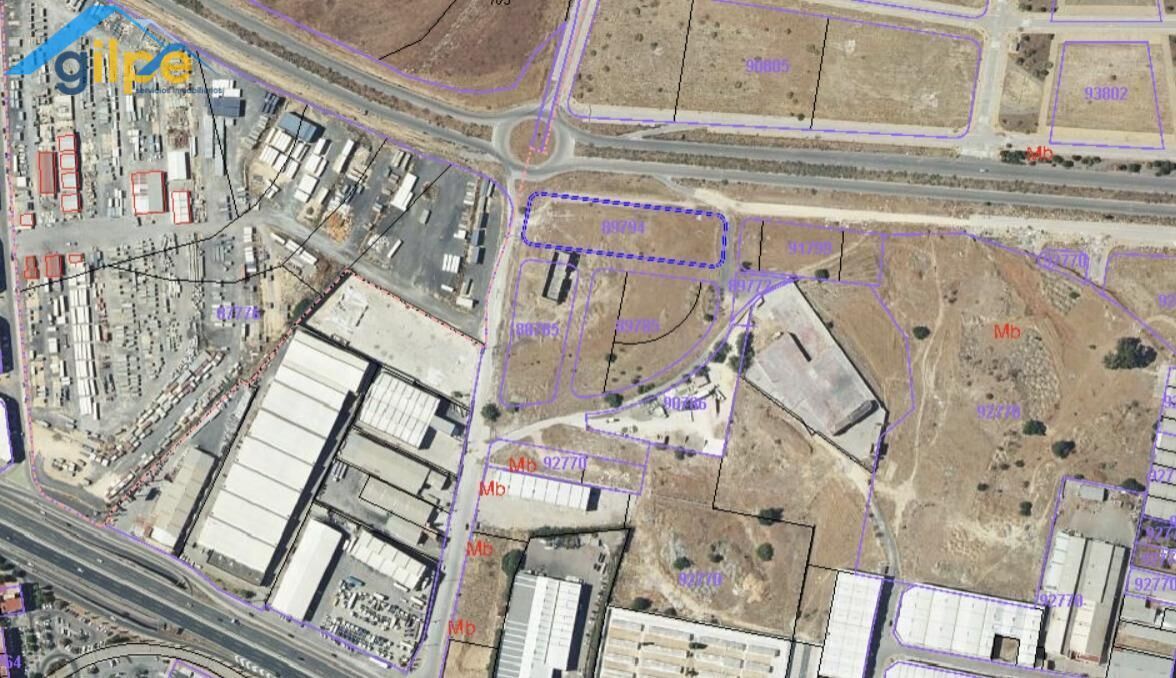 Calle de la Piedra Hincada Trece, 1, Alcalá de Guadaíra, Sevilla à louer Photo du bâtiment- Image 1 de 6