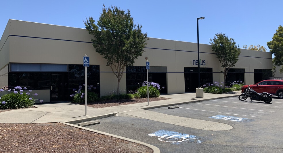 14460 Doolittle Dr, San Leandro, CA for lease - Building Photo - Image 2 of 4
