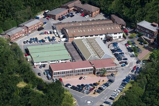 Plus de détails pour 102 Lower Guildford Rd, Woking - Bureau, Industriel à louer