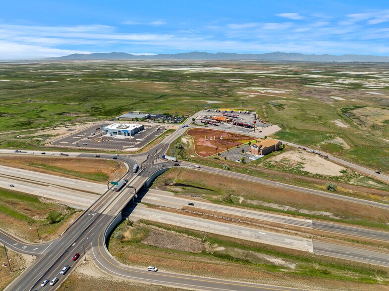 1069 S 1600, Perry, UT à vendre - Photo du bâtiment - Image 2 de 13