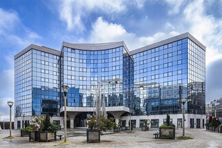 Plus de détails pour 18 Avenue Des Olympiades, Fontenay-sous-Bois - Bureau à louer