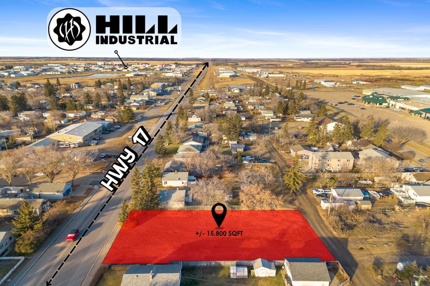 5509/5513 50 Av, Lloydminster, SK for sale - Building Photo - Image 3 of 10