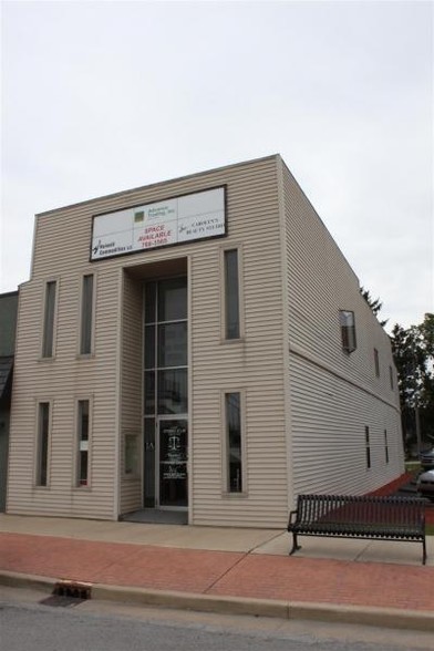 209-211 S Main St, Kouts, IN for lease - Building Photo - Image 2 of 4