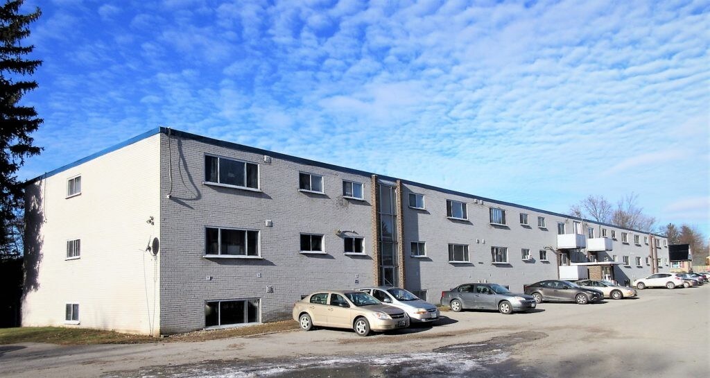 1455 Trafalgar St, London, ON à vendre Photo principale- Image 1 de 1