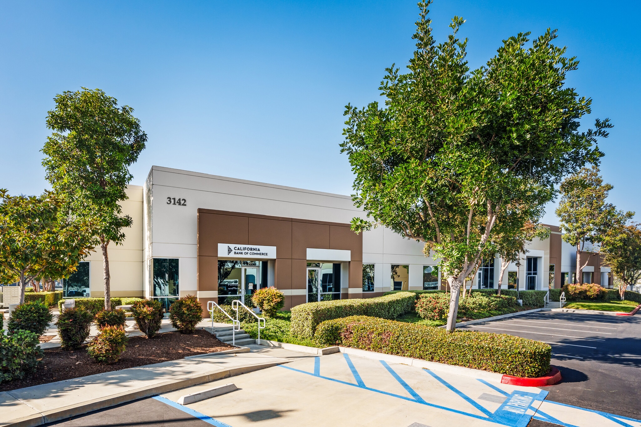 3142 Tiger Run Ct, Carlsbad, CA for lease Primary Photo- Image 1 of 7