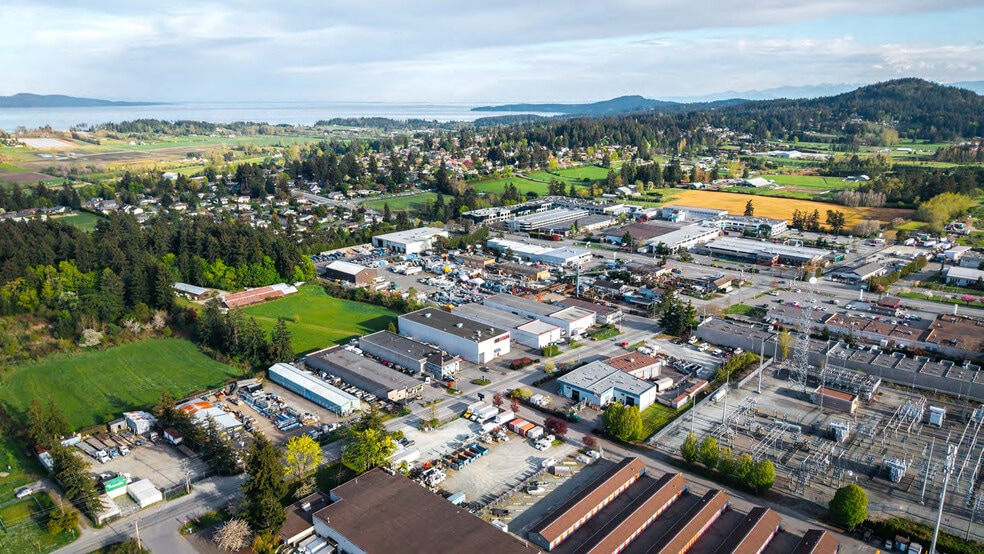 Keating Industrial Park portfolio of 2 properties for sale on LoopNet.ca - Aerial - Image 2 of 6