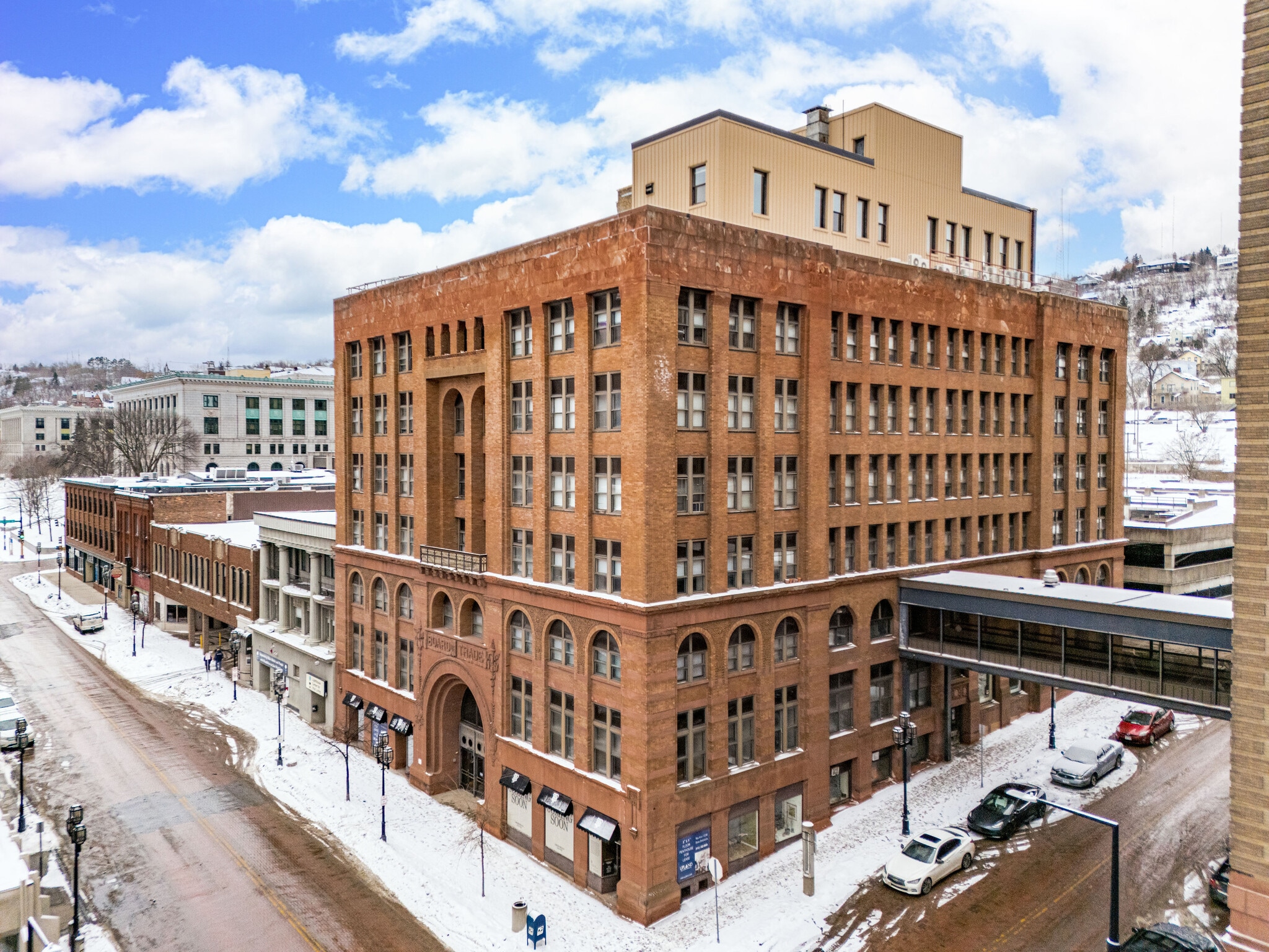 301 1st St W, Duluth, MN for lease Primary Photo- Image 1 of 19