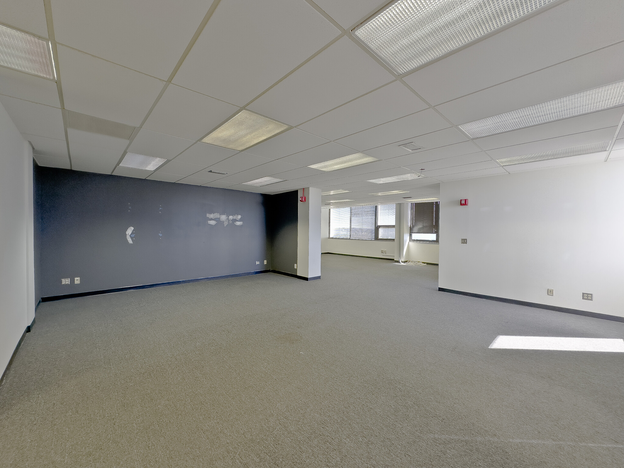 530 Beacon Pky W, Birmingham, AL for lease Interior Photo- Image 1 of 8