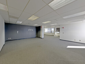 530 Beacon Pky W, Birmingham, AL for lease Interior Photo- Image 1 of 8