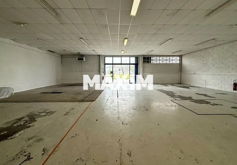 12 Rue Edmond Voisenet, Dijon for lease - Building Photo - Image 3 of 6
