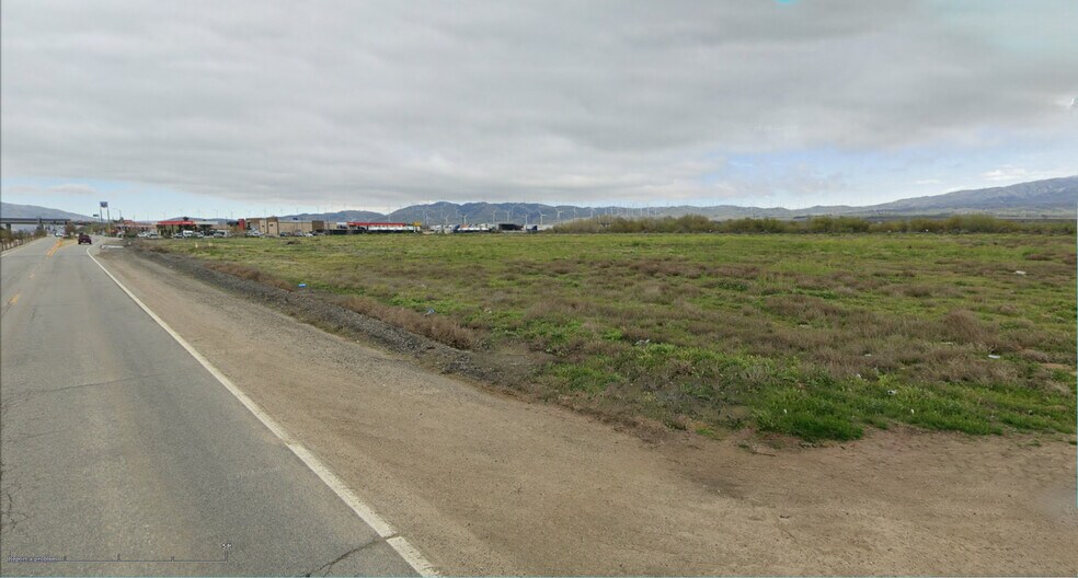 Goodrick Dr, Tehachapi, CA for sale - Building Photo - Image 2 of 3