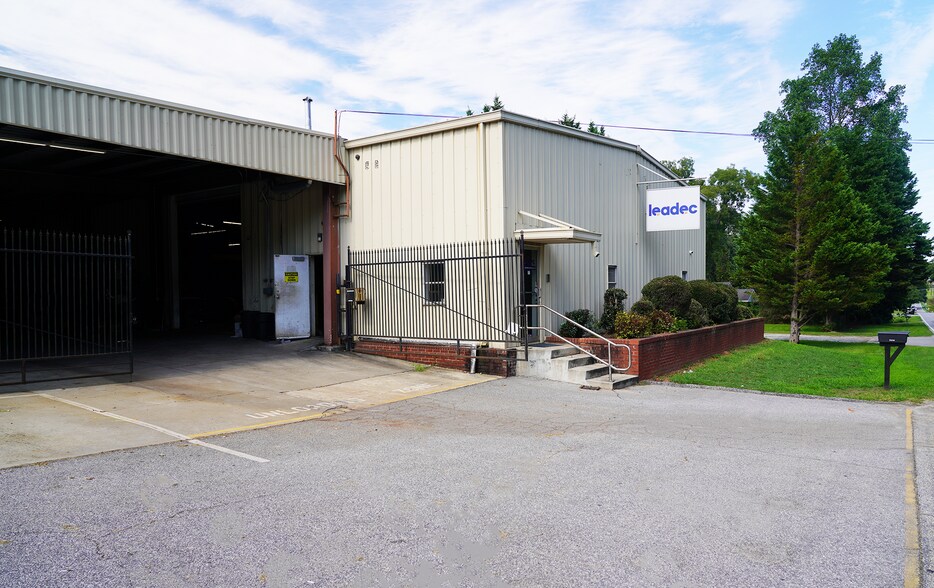 506 River St, Belton, SC à vendre - Photo du bâtiment - Image 2 de 4