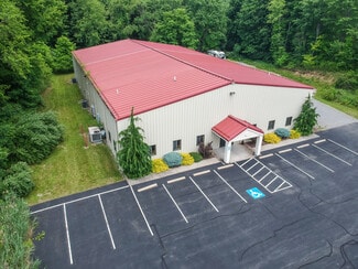 Plus de détails pour 703 Commerce Ave, New Castle, PA - Industriel à vendre