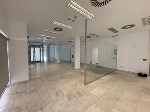 Calle José María Pereda, 4, Alcalá de Henares, Madrid for lease Interior Photo- Image 1 of 5