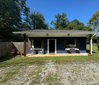 Plus de détails pour 215 N Jackson Ave, Quitman, MS - Vente au détail à vendre