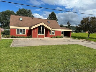 Plus de détails pour 360 NY-281 Hwy, Tully, NY - Vente au détail à vendre