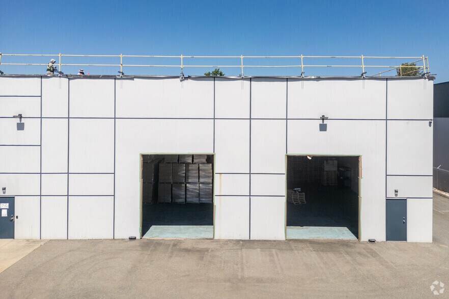 19730 Telegraph Trl, Langley Twp, BC à louer - Photo du bâtiment - Image 2 de 4