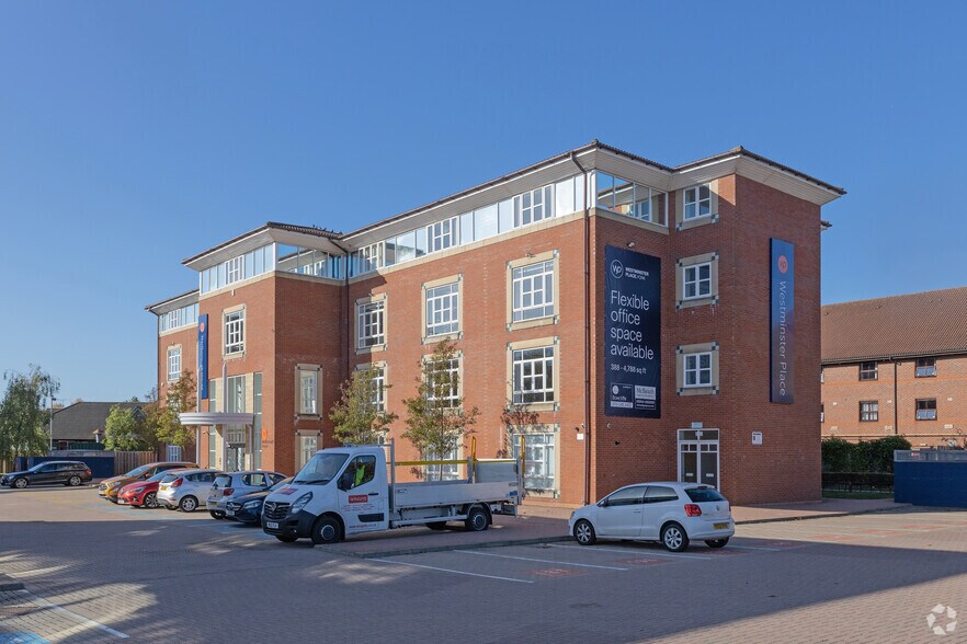 Westminster Pl, York à louer - Photo du bâtiment - Image 2 de 5